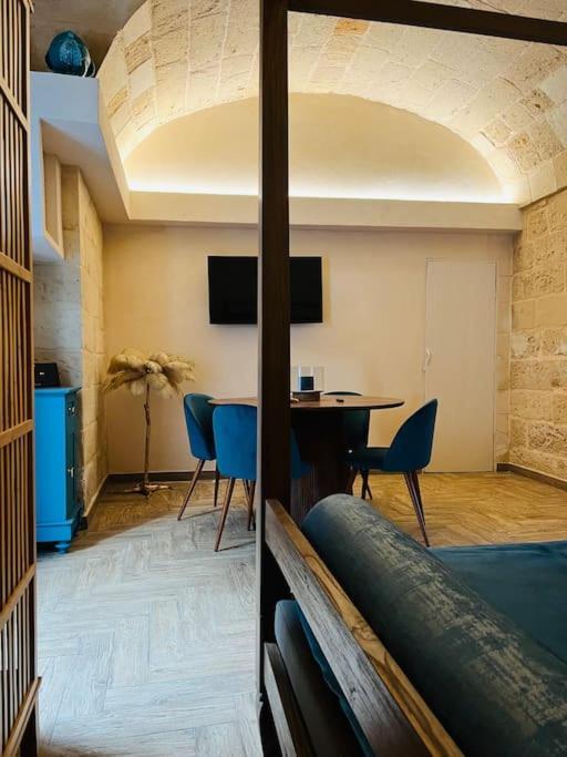 Appartamento Zorah Complete Mini Pool Lecce